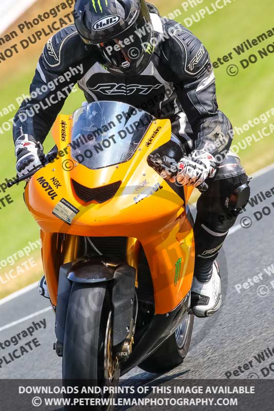 anglesey;brands hatch;cadwell park;croft;donington park;enduro digital images;event digital images;eventdigitalimages;mallory;no limits;oulton park;peter wileman photography;racing digital images;silverstone;snetterton;trackday digital images;trackday photos;vmcc banbury run;welsh 2 day enduro